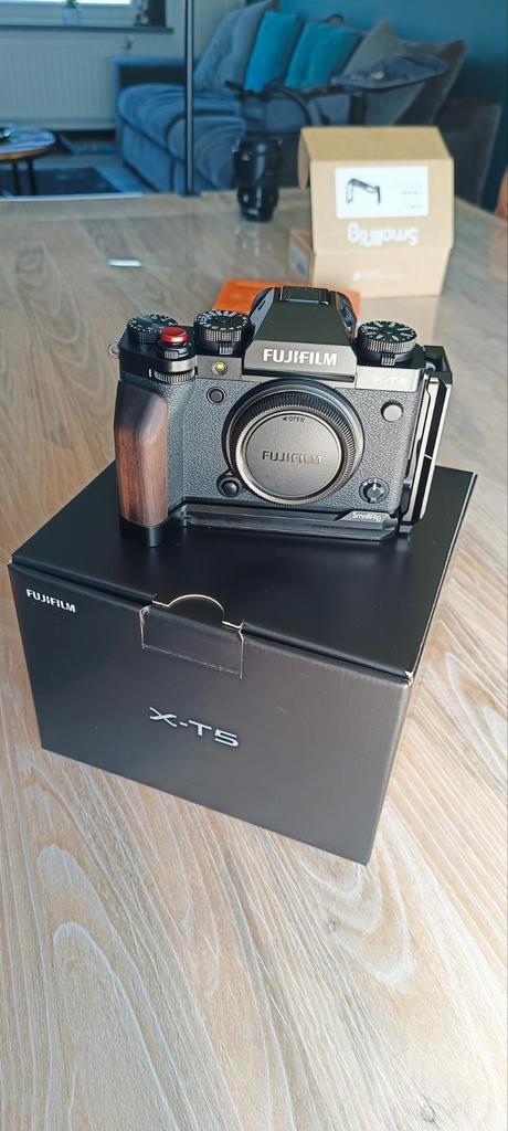 Fujifilm X-T5+ smallrig, Audio, Tv en Foto, Fotocamera's Digitaal, Zo goed als nieuw, Ophalen of Verzenden