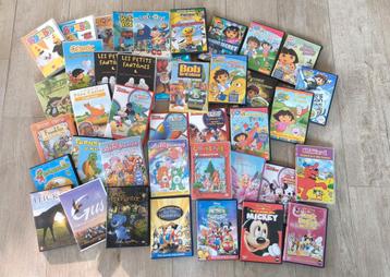 Lot de 40 DVD pour enfant  beschikbaar voor biedingen