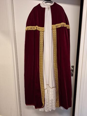 Sint en Piet pakken beschikbaar voor biedingen