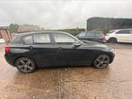 BMW 118i BENZINE 2017 GARANTIE CARPLAY, Auto's, 100 kW, 1498 cc, Electronic Stability Program (ESP), Zwart