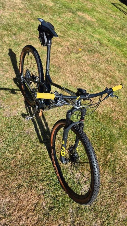 Prachtige Scott Spark RC900 pro maat M, Fietsen en Brommers, Fietsen | Heren | Sportfietsen en Toerfietsen, Zo goed als nieuw