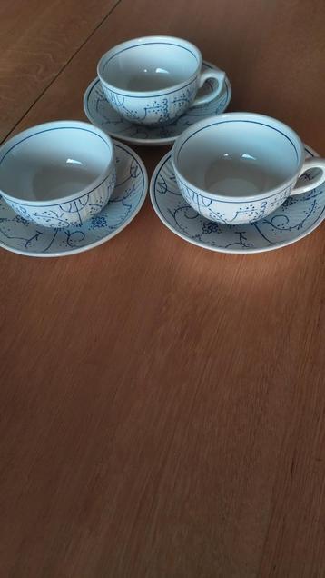 Tasses en porcelaine, Enlèvement