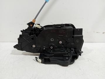 PORTIERVANGER CV ELEKTR. LINKS ACHTER BMW (795614309) beschikbaar voor biedingen