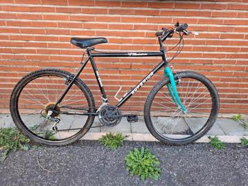 Retro mountainbike  beschikbaar voor biedingen