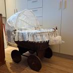 Mooi beklede wieg, Kinderen en Baby's, Babywiegjes en Ledikanten, Ophalen, Zo goed als nieuw, Wieg