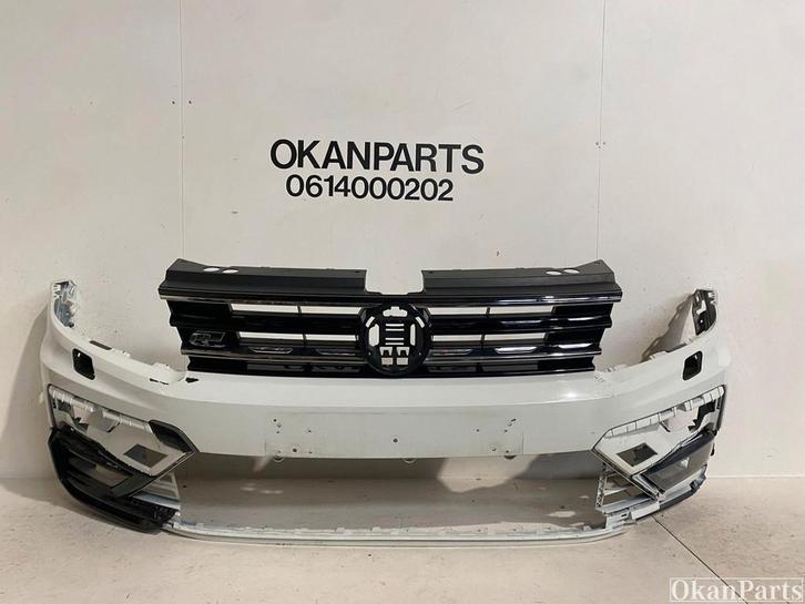 VW Volkswagen Tiguan 5NA R-Line Voorbumper 5NN807221A, Auto-onderdelen, Carrosserie, Bumper, Voor, Gebruikt