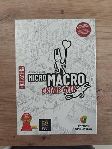 Micro Macro crime city beschikbaar voor biedingen
