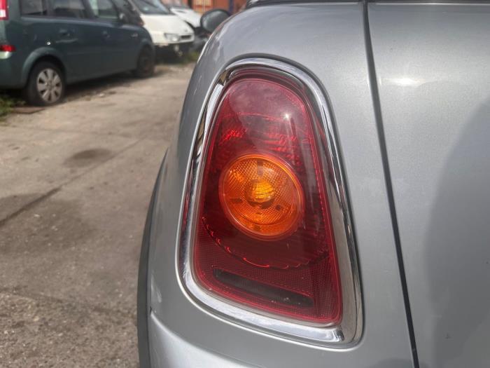 Feu arrière gauche d'un Mini Cooper, Autos : Pièces & Accessoires, Éclairage, Mini, Utilisé, 3 mois de garantie, Enlèvement ou Envoi
