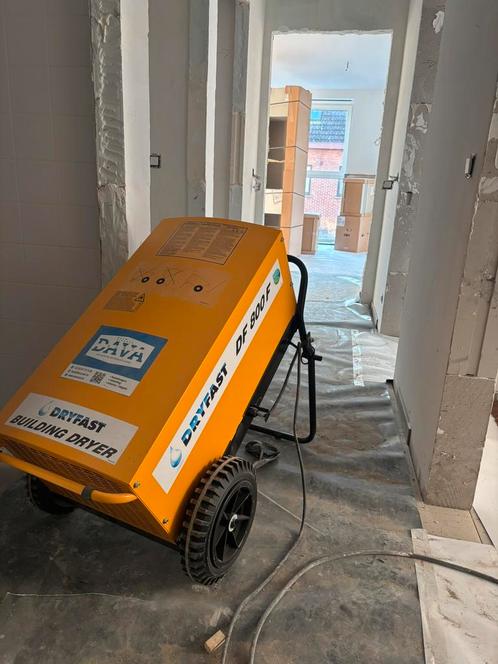 Bouwdroger nodig?, Doe-het-zelf en Bouw, Reinigingsmachines, Ophalen