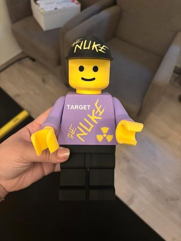 LEGO mannetje darts beschikbaar voor biedingen