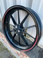 Jante avant Ducati multistrada de 2011, Particulier