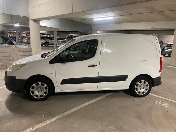 Peugeot Partner HDI lichte vracht, Auto's, Bestelwagens en Lichte vracht, Particulier, Airbags, Bluetooth, Boordcomputer, Centrale vergrendeling