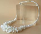 KS017- Witte Uitéénlopende Roset Ketting 45+46+40cm., Handtassen en Accessoires, Kettingen, Verzenden, Nieuw, Wit, Steen of Mineraal