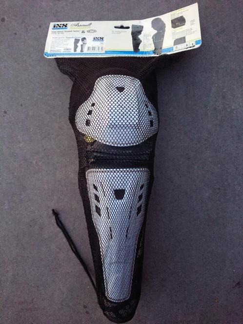 IXS Knee/Shin Guard Assault-Series (M), Fietsen en Brommers, Fietsaccessoires | Overige Fietsaccessoires, Gebruikt, Ophalen