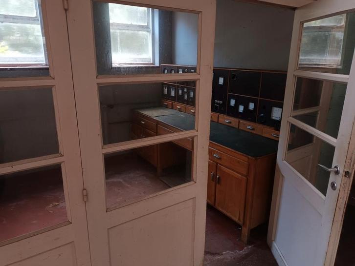 Vintage bureau uit transformatorenfabriek, Maison & Meubles, Bureaux, Utilisé, Bureau, Enlèvement