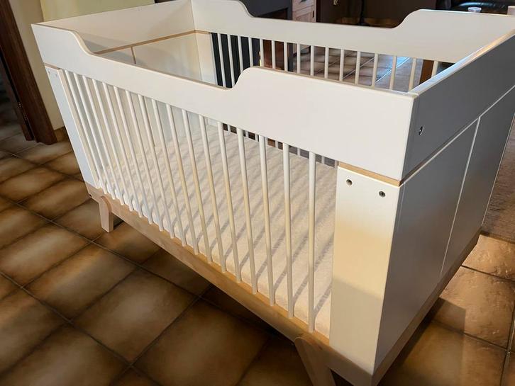 Kinderbed LIVETIME , hoog model., Kinderen en Baby's, Babywiegjes en Ledikanten, Zo goed als nieuw, Ledikant, Ophalen