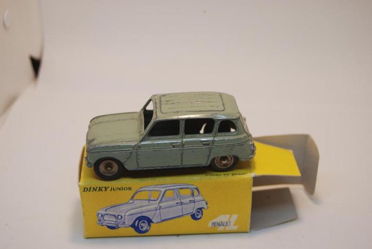 Dinky Junior 4L Renault n100, Hobby en Vrije tijd, Modelauto's | 1:43, Gebruikt, Auto, Dinky Toys, Ophalen of Verzenden