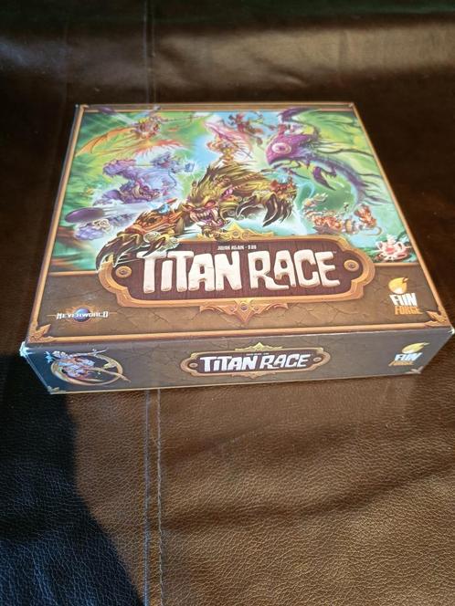 Titan Race, Hobby en Vrije tijd, Gezelschapsspellen | Bordspellen, Gebruikt, Ophalen of Verzenden