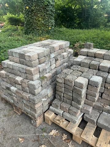 stenen voor bvb tuinpaden, Tuin en Terras, Ophalen, Gebruikt, Klinkers, Natuursteen