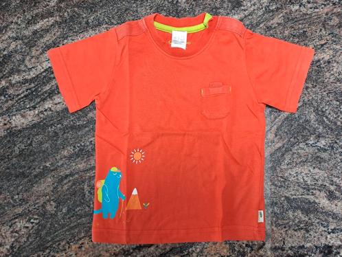 Mt 86 Oranje T-shirt kamperende beer in de bergen, Kinderen en Baby's, Babykleding | Maat 86, Gebruikt, Jongetje, Shirtje of Longsleeve