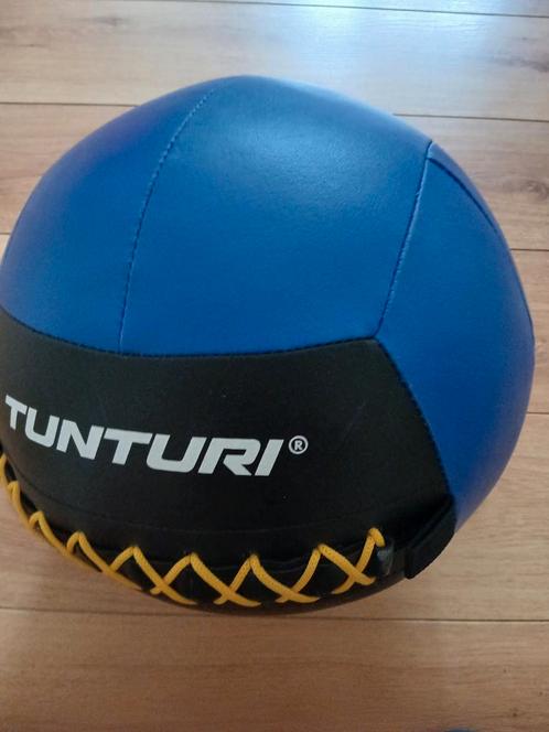 Wall Ball 8kg, Sport en Fitness, Fitnessmaterialen, Zo goed als nieuw, Ophalen