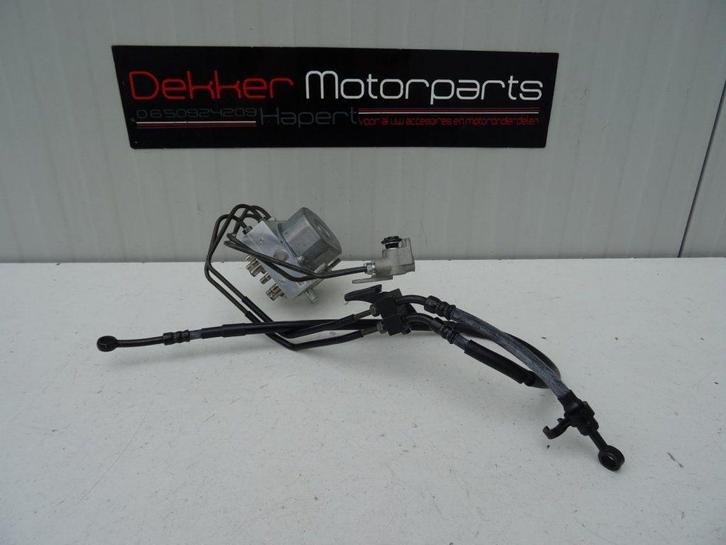 ABS Pomp / Unit Yamaha YZF R1 2015-2016-2017-2018-2019 RN32, Motoren, Onderdelen | Yamaha, Nieuw, Ophalen of Verzenden