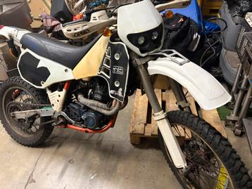 Ktm 580 cross voor op de baan staat 2 jaar stil1990 beschikbaar voor biedingen