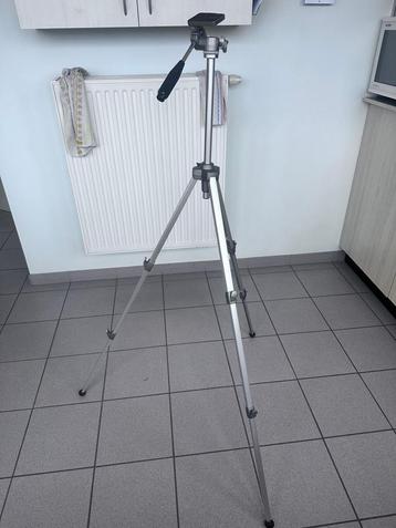 statieven camera/fototoestel (pullman en velbon) beide 10eur beschikbaar voor biedingen