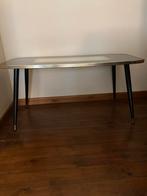 Table basse années 50, Comme neuf