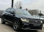 Volkswagen Tiguan 1.5 TSI 150CV R LINE DSG COCKPIT DISTRO GA, Stof, 4 cilinders, Zwart, 2120 kg
