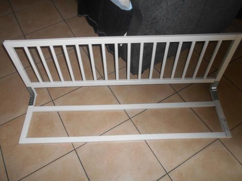 barrière de lit en bois, Kinderen en Baby's, Traphekjes, Zo goed als nieuw, Klemhekje, Hout, Ophalen