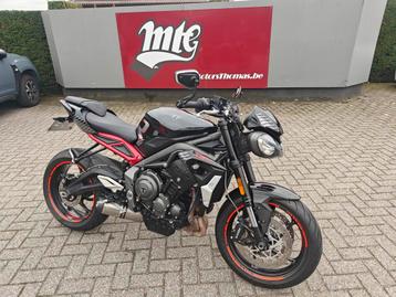 Triumph Street Triple R 765 '22 5dkm beschikbaar voor biedingen