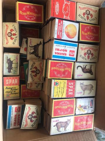 LUCIFERDOOSJES (150 stuks) beschikbaar voor biedingen