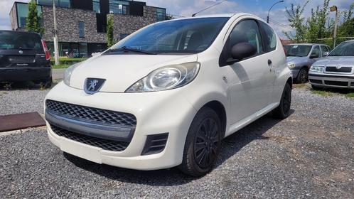 peugeot 107 1.0i 166000km euro 5 2011, Auto's, Peugeot, Bedrijf, Te koop, ABS, Airbags, Boordcomputer, Radio, Startonderbreker