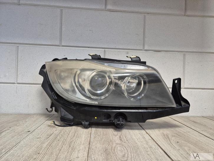 BMW 3 serie E90 E91 koplamp XENON rechts 2005 - 2009 6942738, Autos : Pièces & Accessoires, Éclairage, BMW, Utilisé, Enlèvement ou Envoi