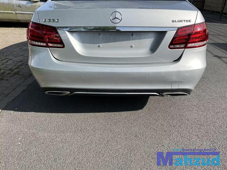 Mercedes W212 E KLASSE zilver 775 achterbumper 2013-2016, Auto-onderdelen, Carrosserie, Bumper, Mercedes-Benz, Achter, Gebruikt