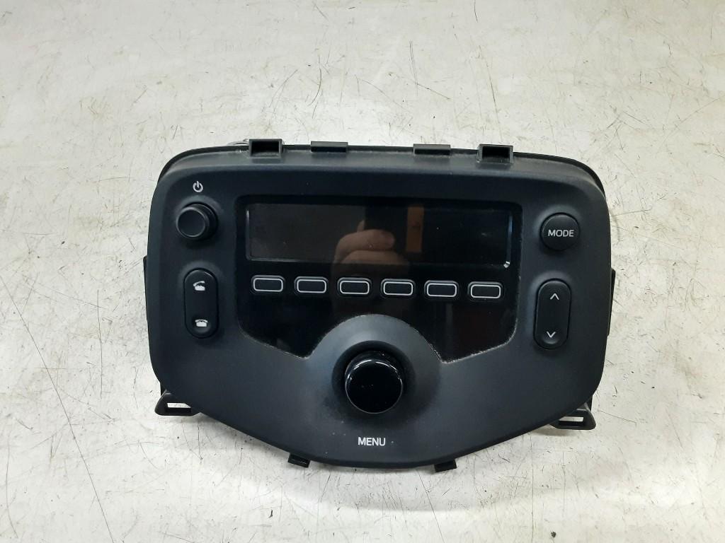 RADIO Peugeot 108 (01-2014/-) (861200H50), Autos : Pièces & Accessoires, Mevr. I. Hauben, Utilisé, Rue de l'Espoir 34 34
4030  GRIVEGNÉE, BE