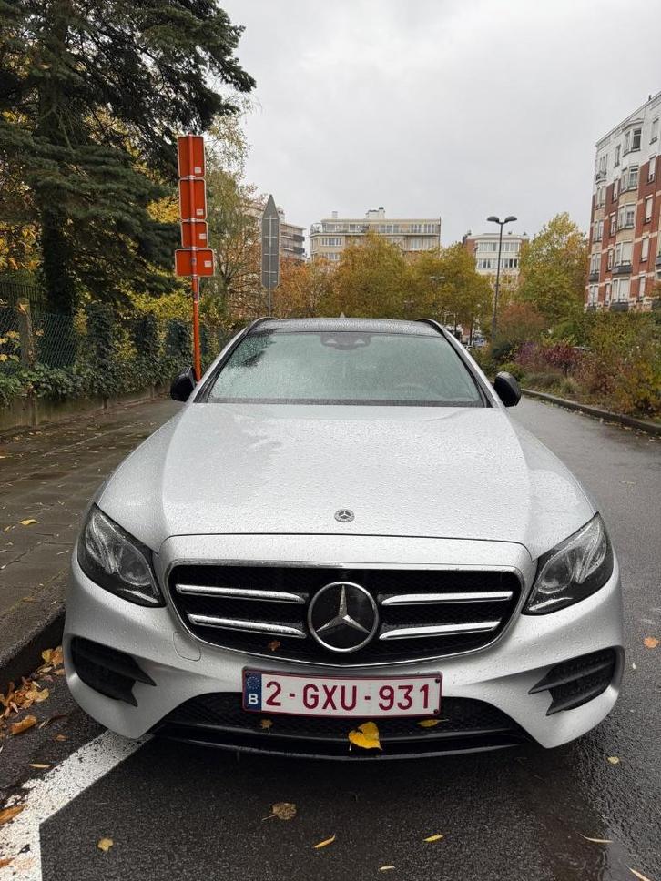 Mercedes E220 AMG Line — 2018 — Volledige opties, Auto's, Mercedes-Benz, Particulier, E-Klasse, 360° camera, 4x4, ABS, Achteruitrijcamera