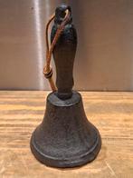 Mooi gietijzeren belleke, Ophalen of Verzenden