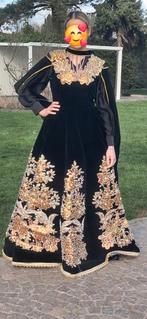 Robe de soirée élégante de luxe noire et dorée - occasions s, Vêtements | Femmes, Costumes de carnaval & Vêtements de fête, Enlèvement ou Envoi