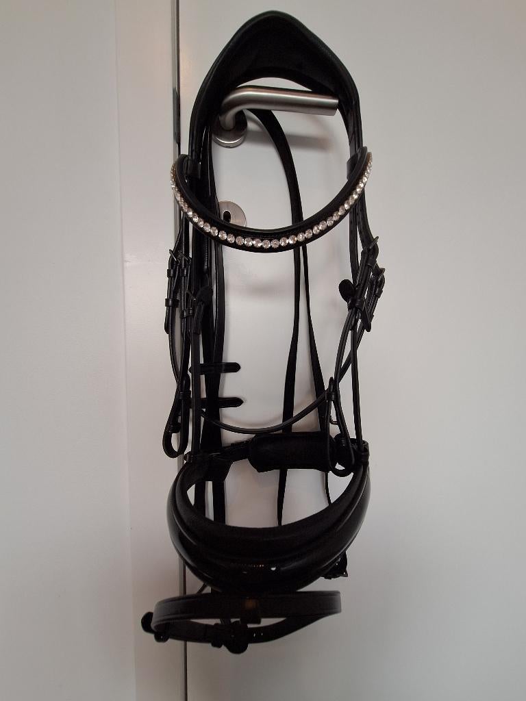 Hoofstel Anky zwart cob, Animaux & Accessoires, Chevaux & Poneys | Brides & Harnachement, Enlèvement ou Envoi, Neuf, Dressage