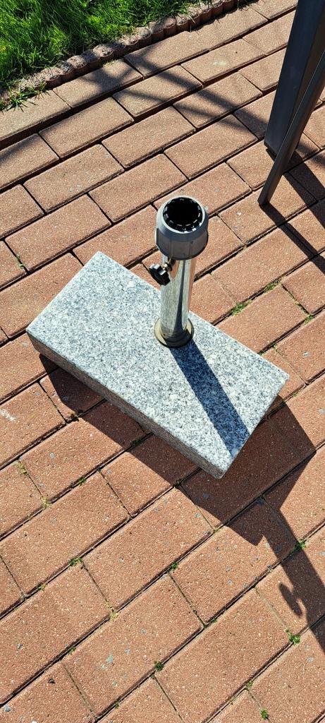 Voet voor parasol, Ophalen