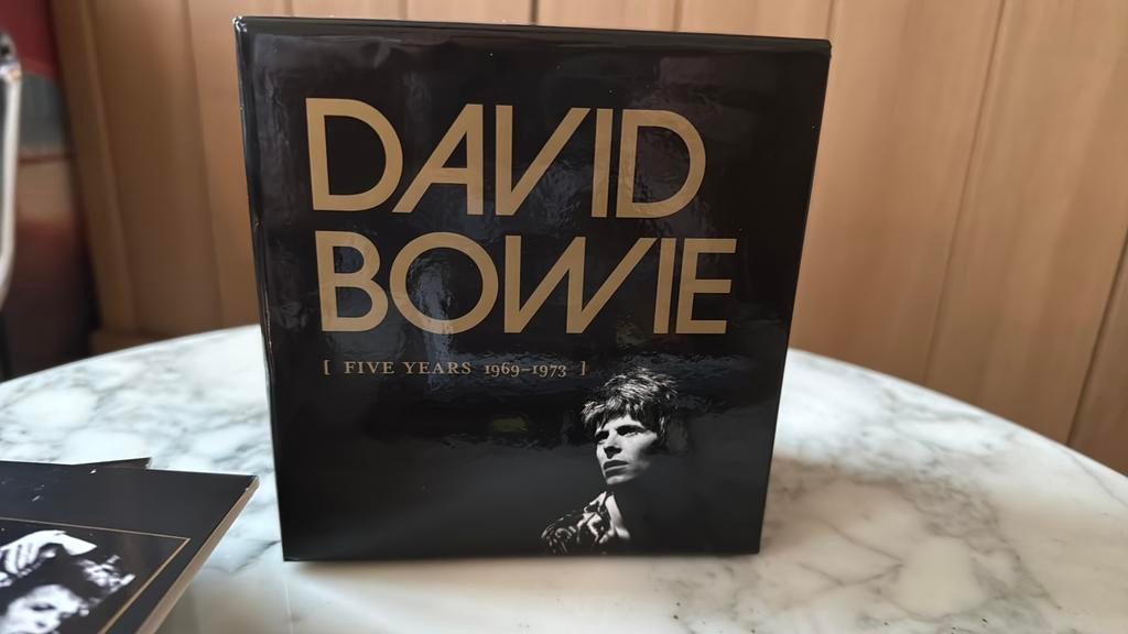David Bowie - Five years CD box, CD & DVD, Enlèvement, Comme neuf