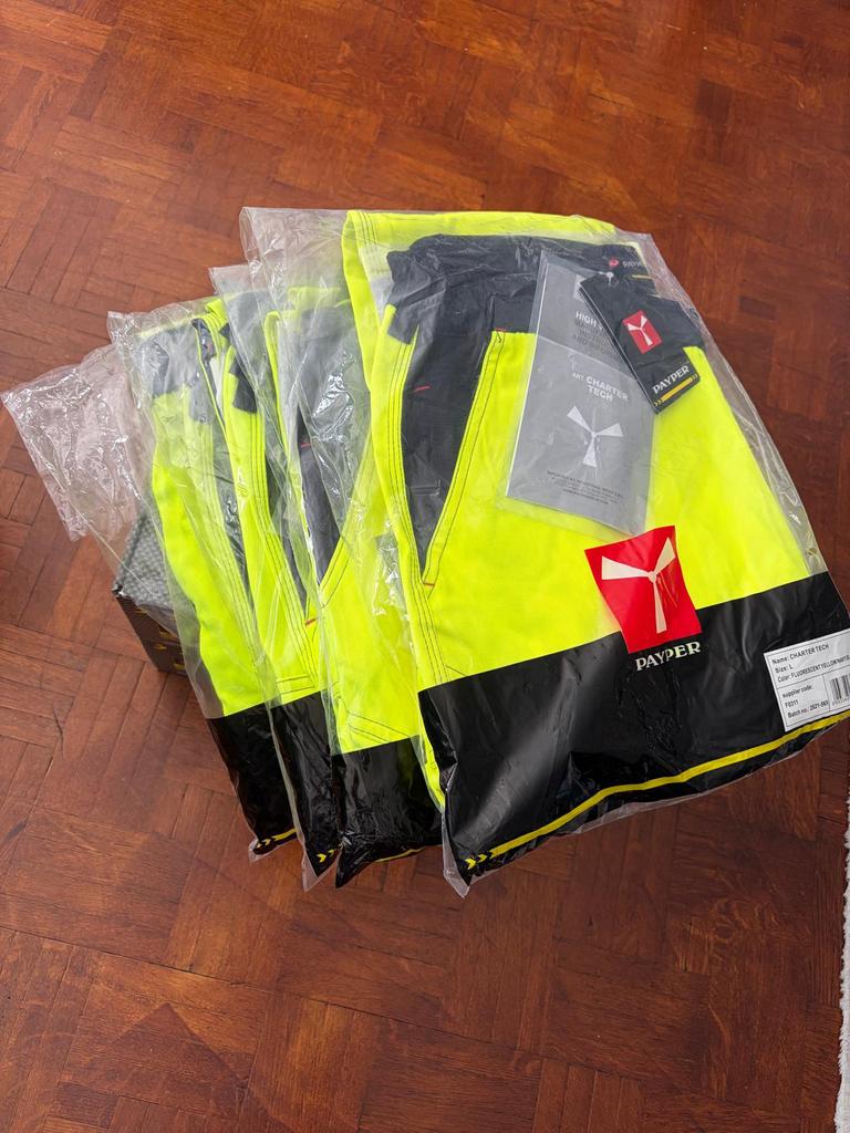 Nieuwe high visibility werkbroeken (signalisatiekleding), Enlèvement, Neuf