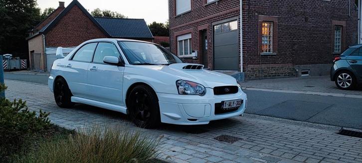 Subaru Impreza WRX '04 sti spec, Autos, Subaru, Particulier, Impreza, 4x4, Air conditionné, Android Auto, Bluetooth, Essence, Euro 3