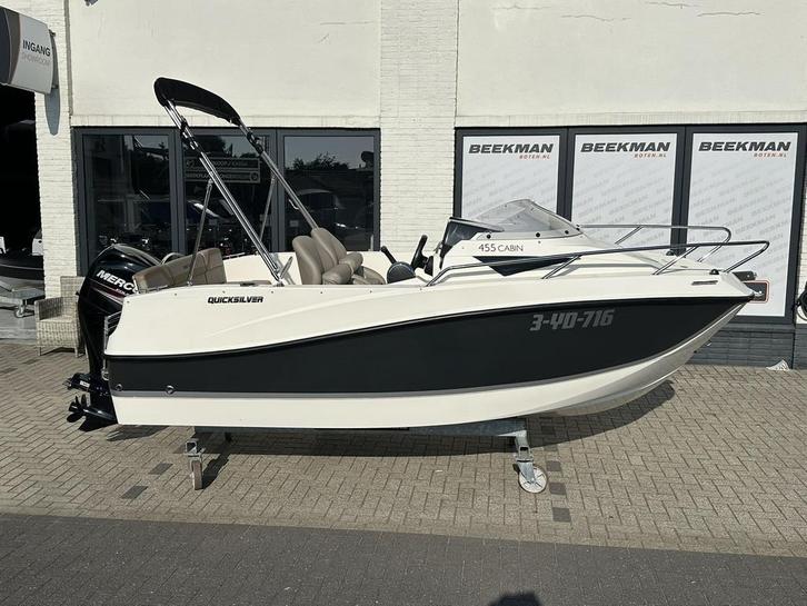 Quicksilver 455 cabin, Watersport en Boten, Vis- en Consoleboten, Zo goed als nieuw, Ophalen