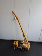 Grote kraanwagen (Bruder- Liebherr), Ophalen