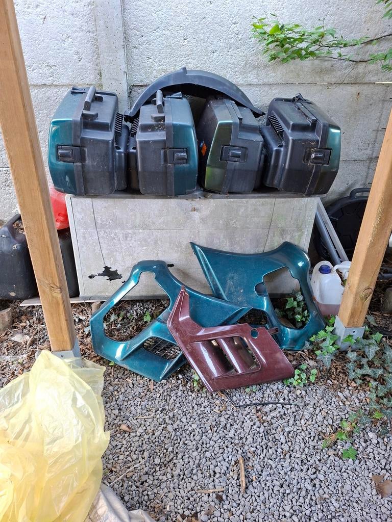 Bmw k100.k75.k1100 pièces ou lot, Motos, Pièces | BMW, Enlèvement ou Envoi