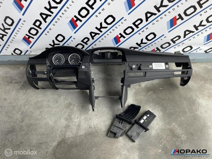 Dashboard met bekerhouder BMW 5 serie E60 E61 - draaisleutel, Autos : Pièces & Accessoires, Tableau de bord & Interrupteurs, Utilisé