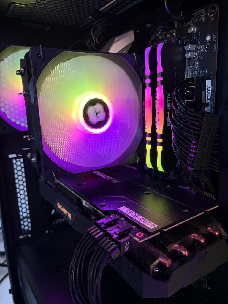 Gaming PC Ryzen 7 + RTX 2070 Super | 16GB | 1TB SSD, Informatique & Logiciels, 4 Ghz ou plus, Enlèvement, Gaming, Custom build
